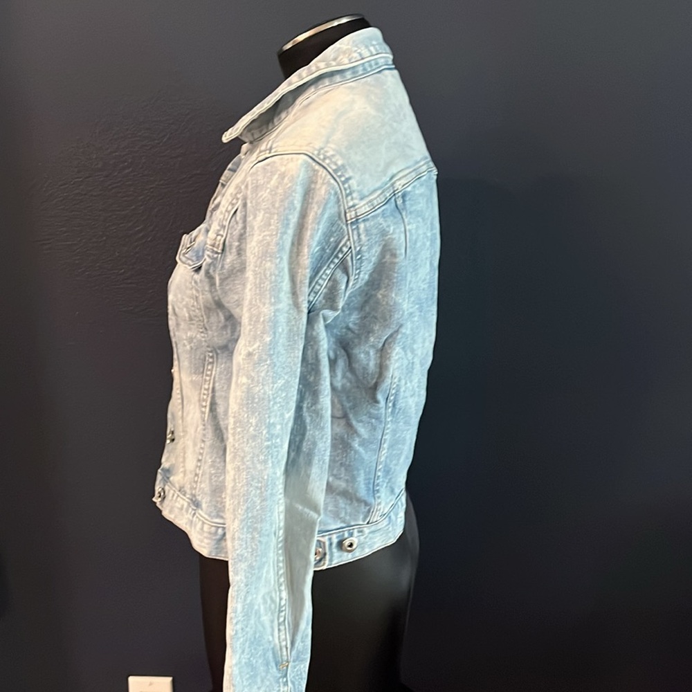 H&M Label of Graded Goods jean jacket distressed acid wash sz 8 - Picture 3 of 7